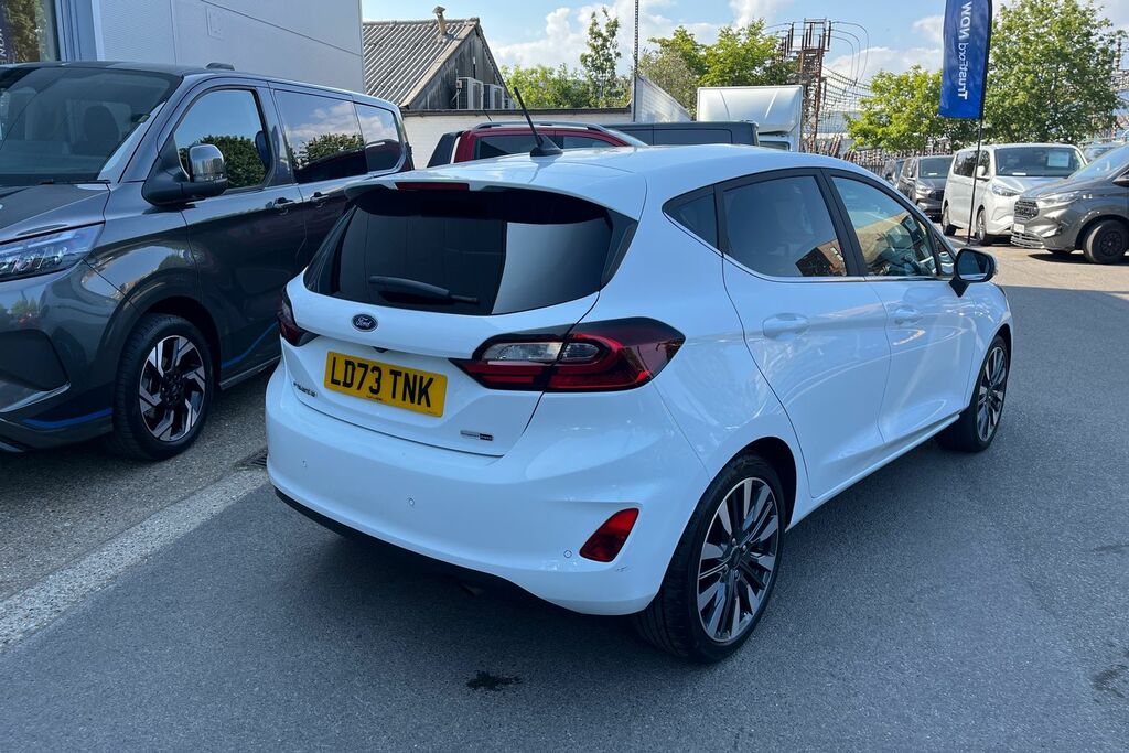 Ford Fiesta Active Black #35
