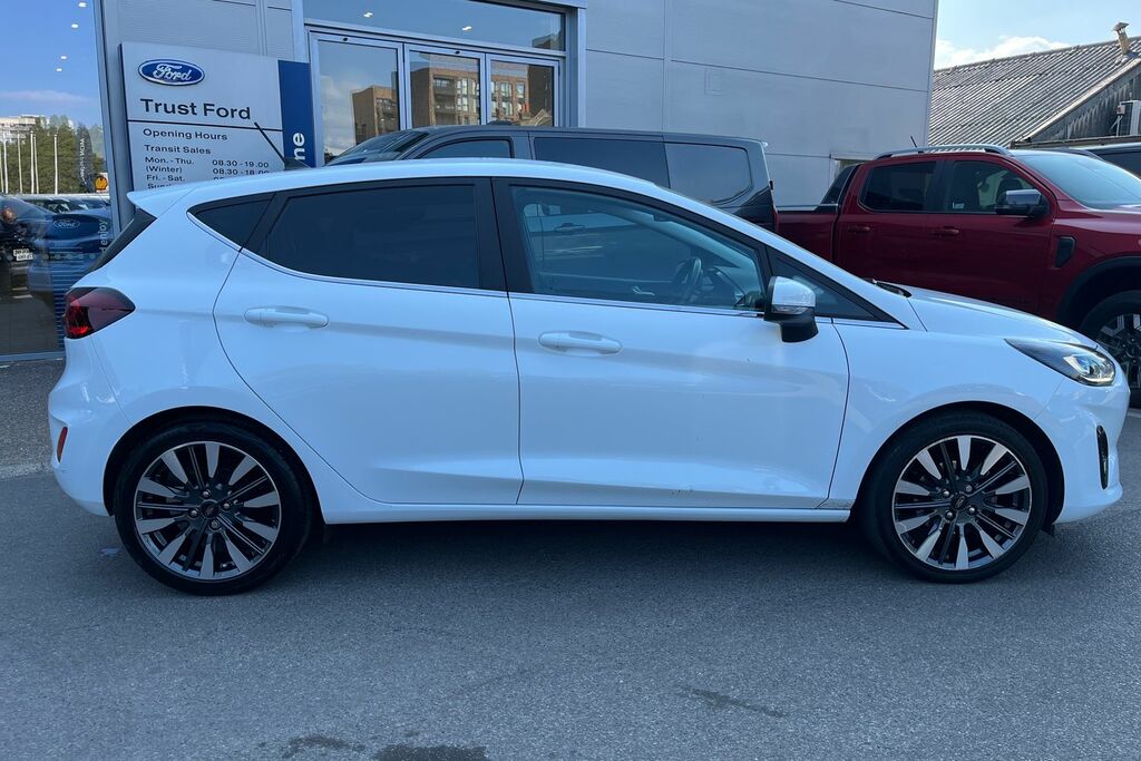 Ford Fiesta Active Black #36