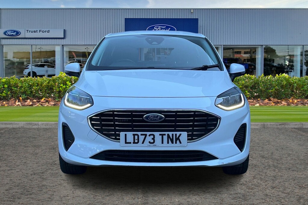 Ford Fiesta Active Black #6