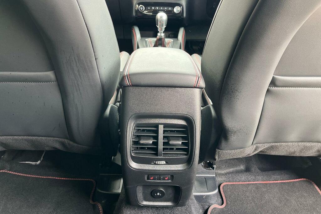 Ford Kuga Titanium Silver #28