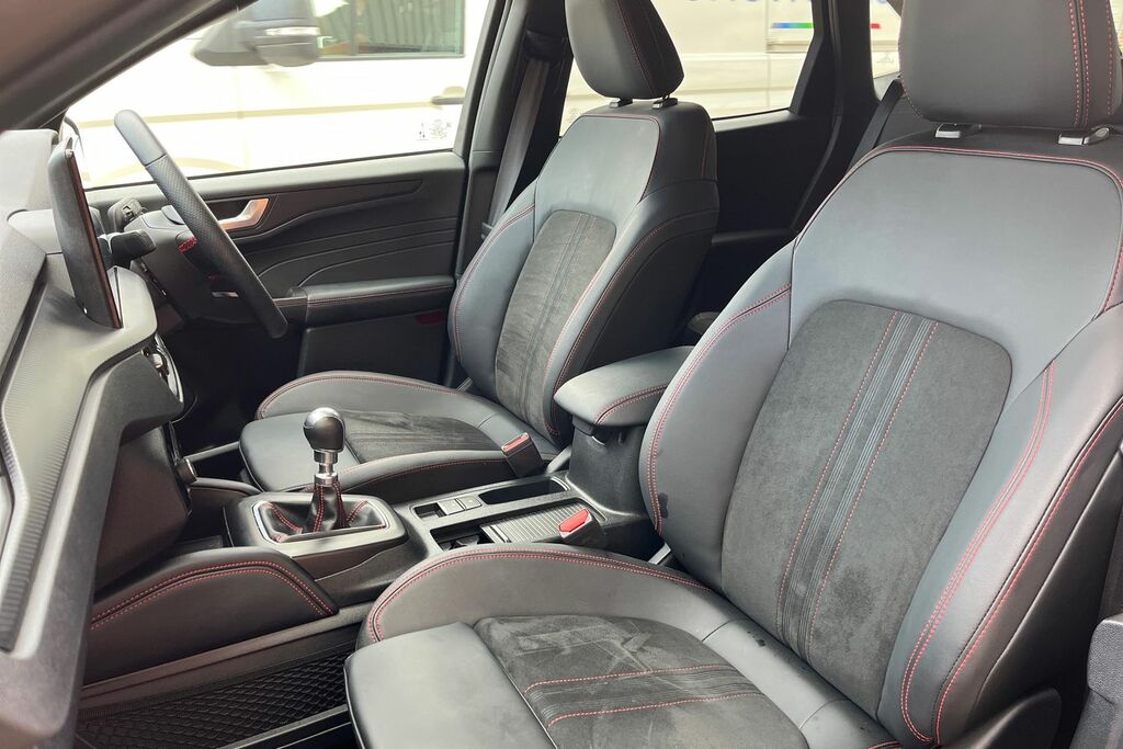 Ford Kuga Titanium Silver #19