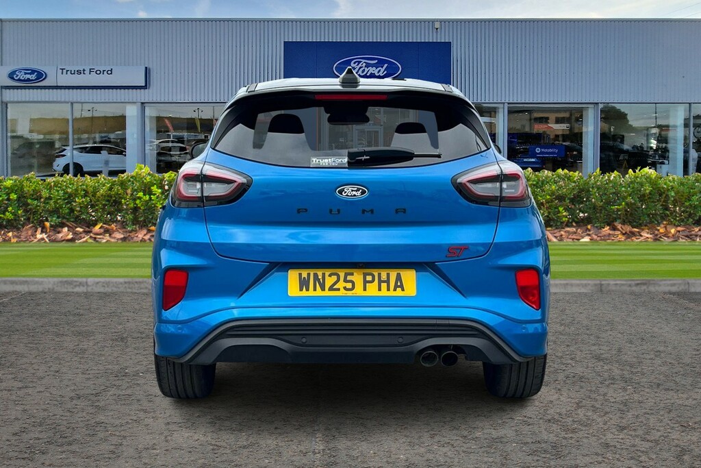Ford Puma Titanium Black #7