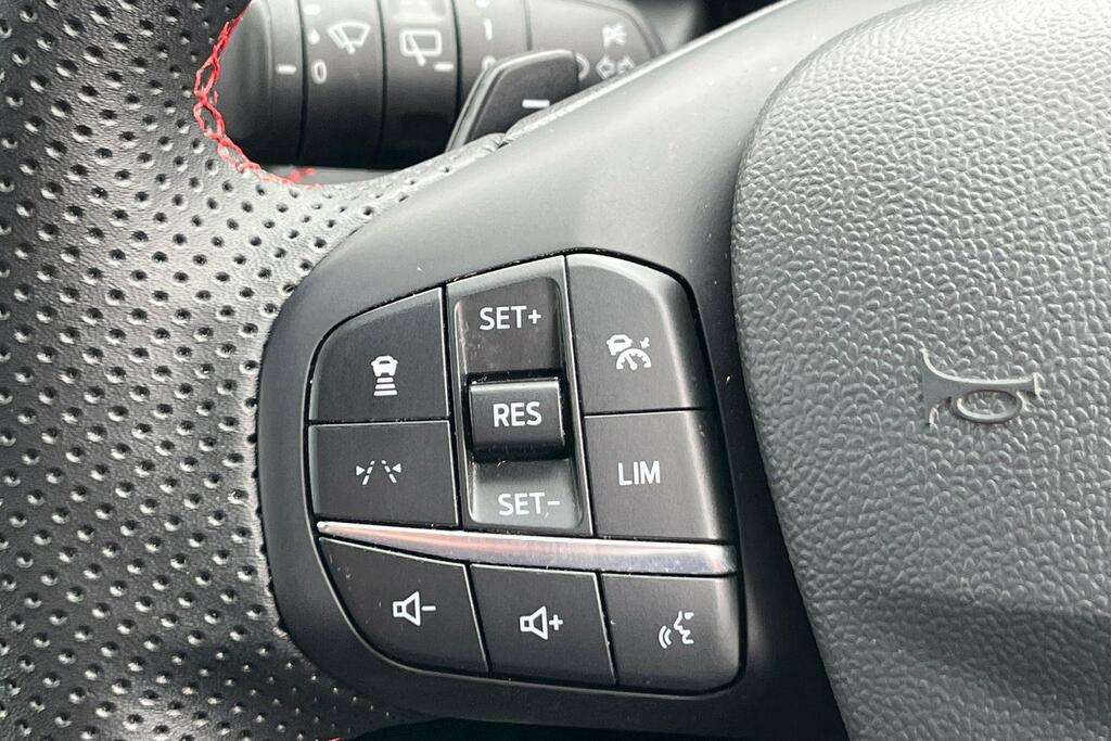 Ford Puma Titanium Black #36