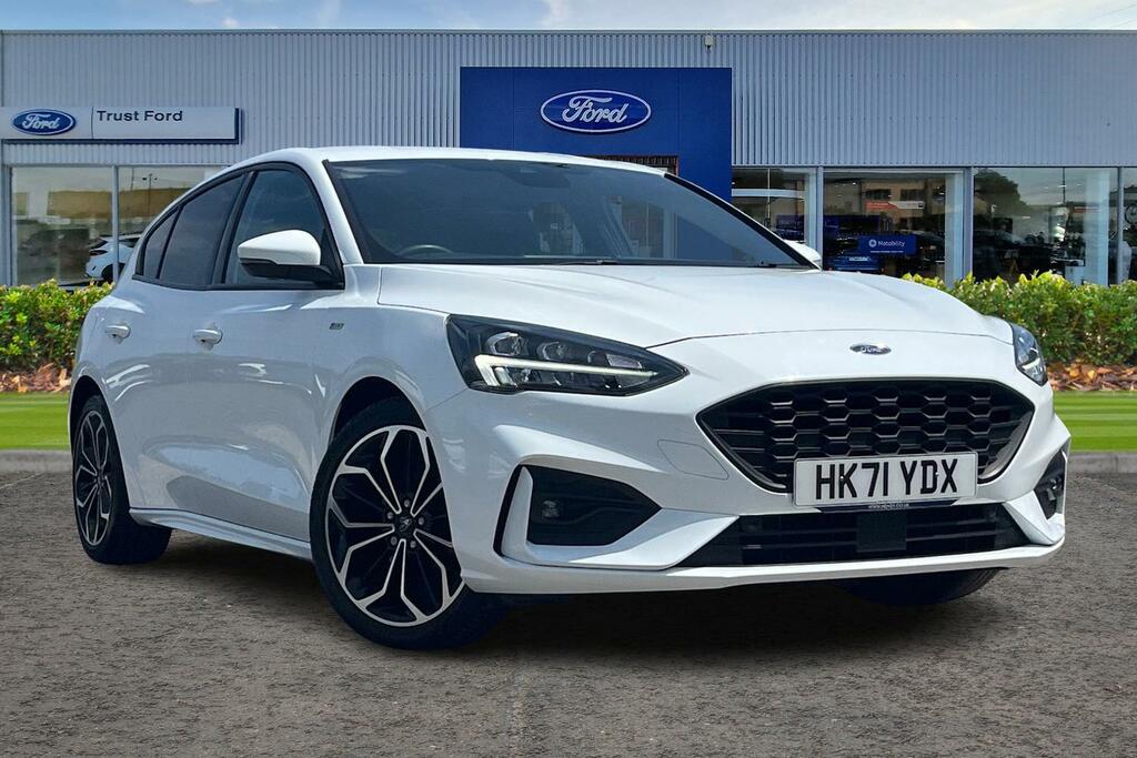 Ford Focus 1.0 Ecoboost Hybrid Mhev 155 St-line X Edition White