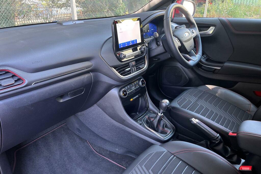 Ford Puma St-line X White #18