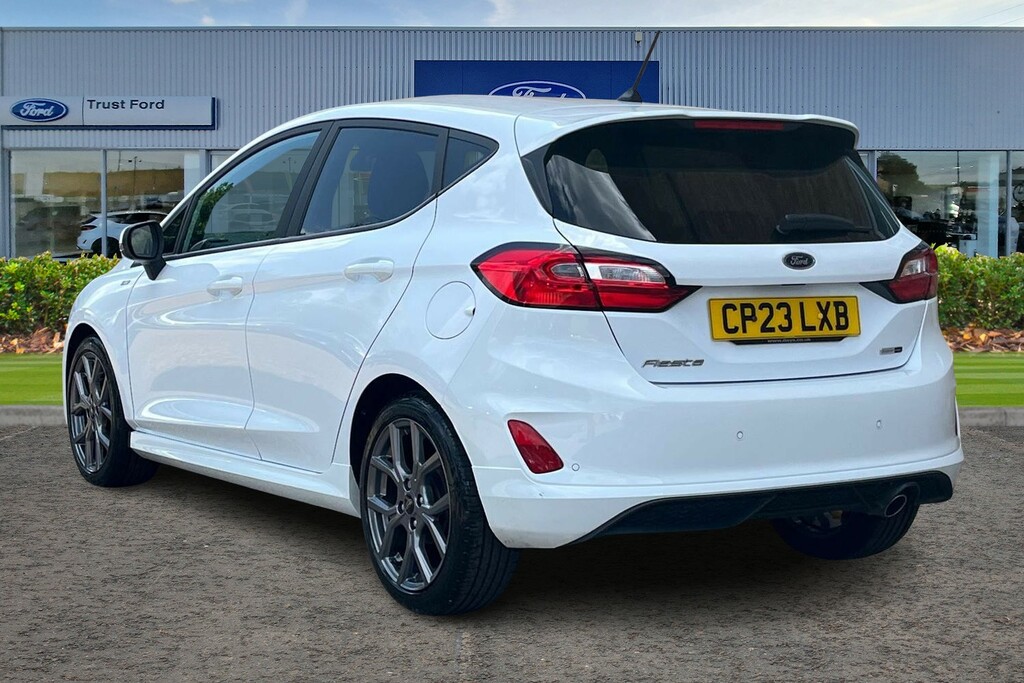 Ford Fiesta St-line CP23LXB White #2