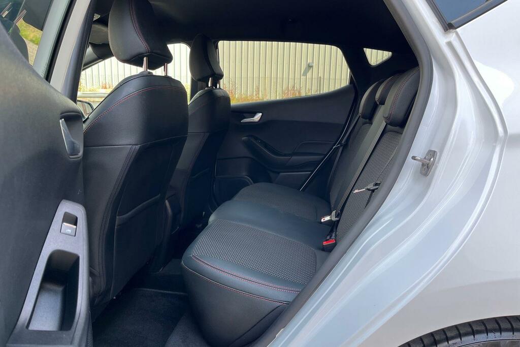 Ford Fiesta Titanium Blue #24