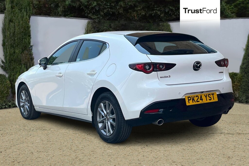Mazda 3 2.0 E-skyactiv G Mhev Prime-line White #2