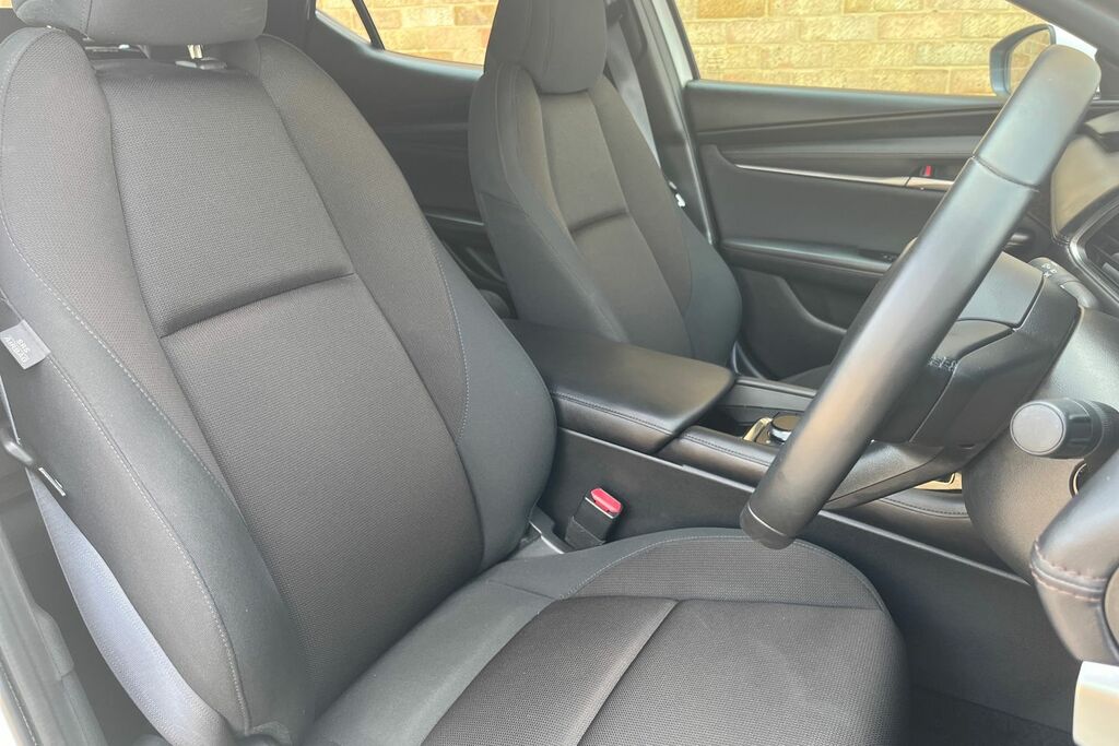 Mazda 3 2.0 E-skyactiv X Mhev 186 Takumi Black #17
