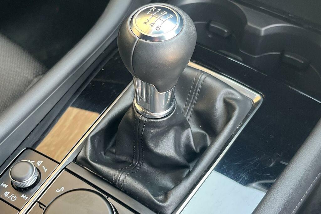 Mazda 3 2.0 E-skyactiv X Mhev 186 Takumi Black #25