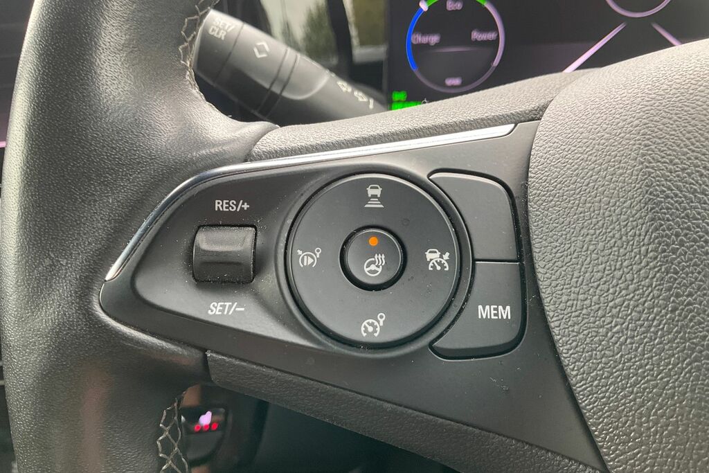 Vauxhall Mokka-e 50Kwh Ultimate BP23AYL Red #30