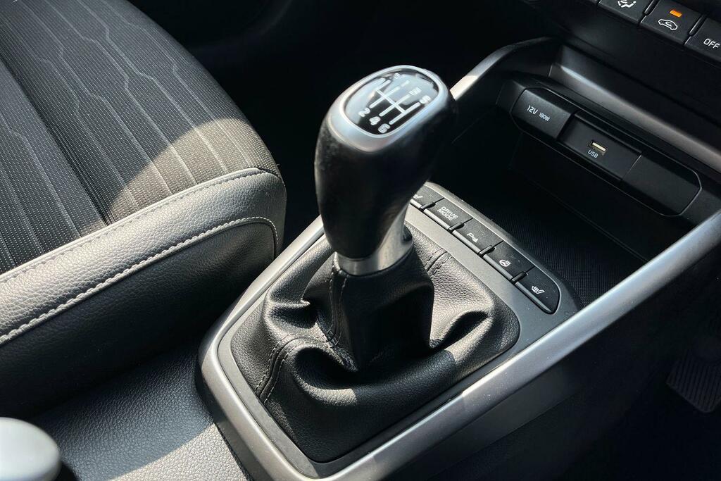 Kia Stonic 1.0 T-gdi Quantum  #34