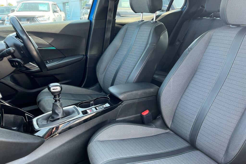 Peugeot 2008 1.2 Puretech Active Orange #19