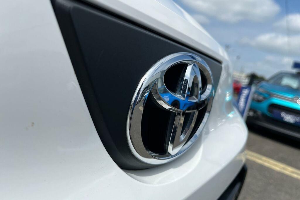 Toyota Aygo X Edge Automatic Blue #38