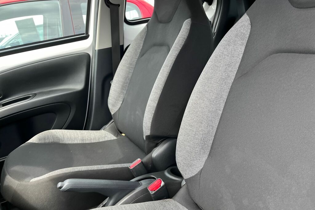 Toyota Aygo X Edge Automatic Blue #19