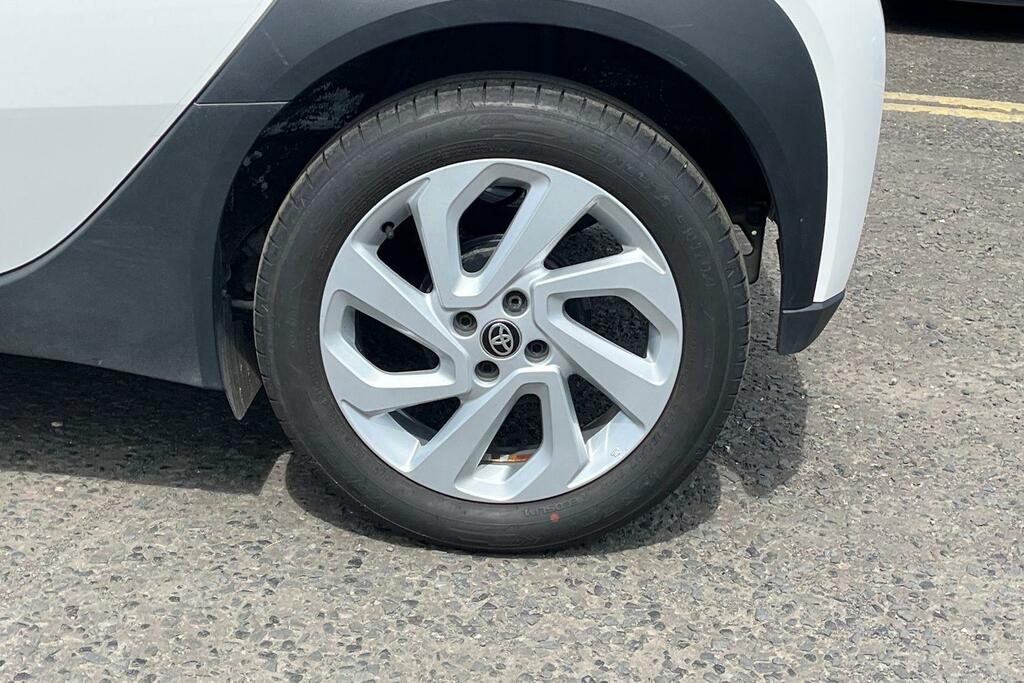 Toyota Aygo X Edge Automatic Blue #8