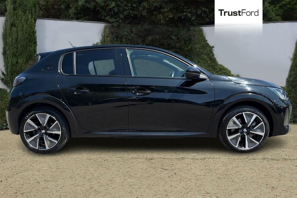 Peugeot e-208 100Kw Gt 50Kwh Sat Nav Carplay Front Re Black #3