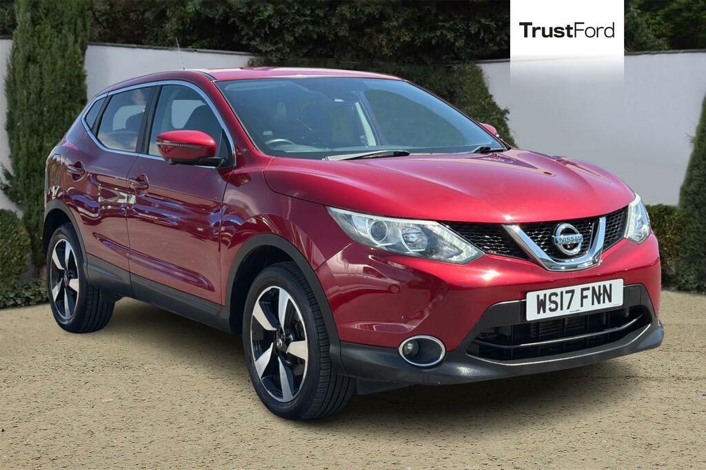 Nissan Qashqai 1.2 Dig-t N-connecta Suv Xtron 2Wd Euro Red