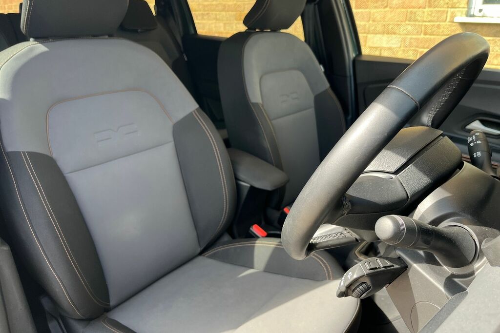 Dacia Jogger 1.6 Hev Extreme Estate Grey #17
