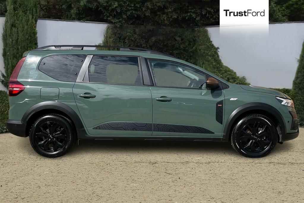 Dacia Jogger 1.6 Hev Extreme Green #3
