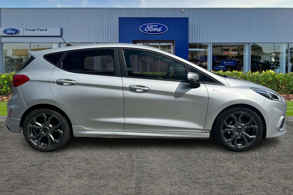 Ford Fiesta 1L Titanium Black #3