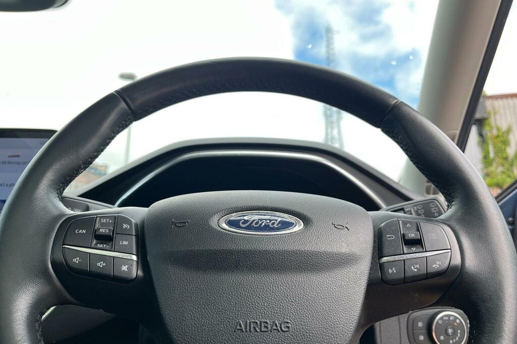 Ford Focus 1.0T Ecoboost Titanium Hatchback Blue #12