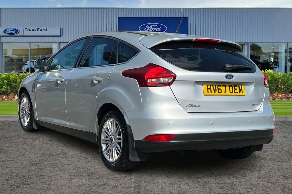 Ford Focus 1.0 Ecoboost 125 Zetec Edition Silver #2