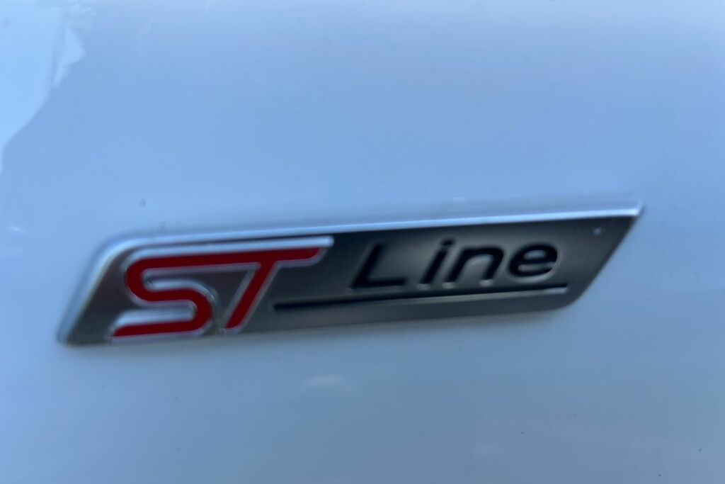 Ford Focus 1.0 E B Mhev 155 St-line Edition X Edition Aut White #40