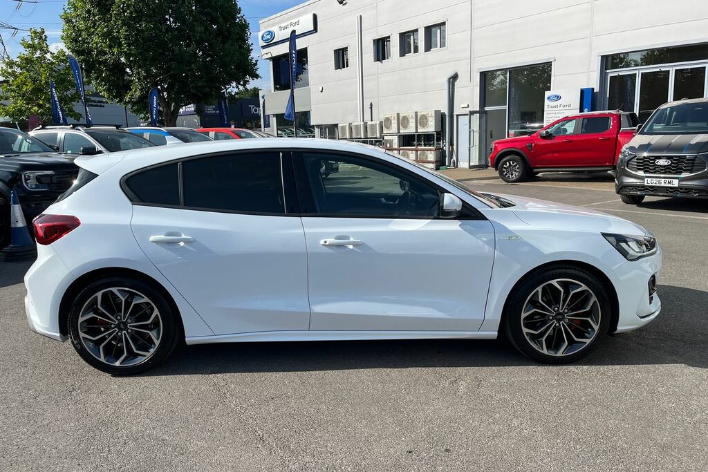 Ford Focus 1.0 E B Mhev 155 St-line Edition X Edition Aut White #37