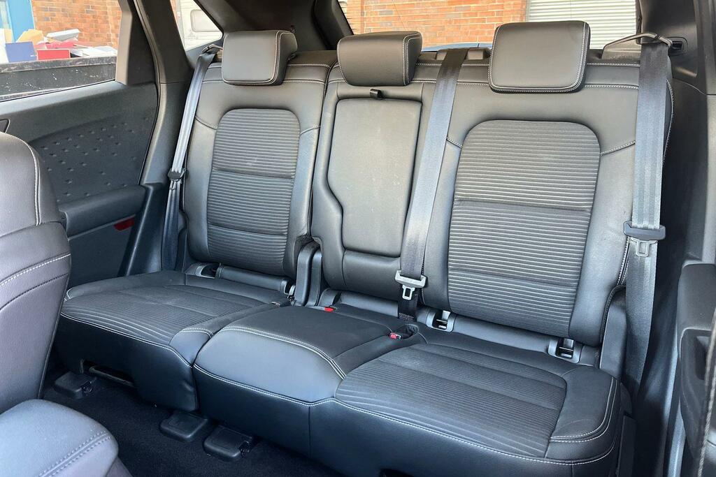 Ford Kuga 1.5 Ecoboost 150 St-line Red #20