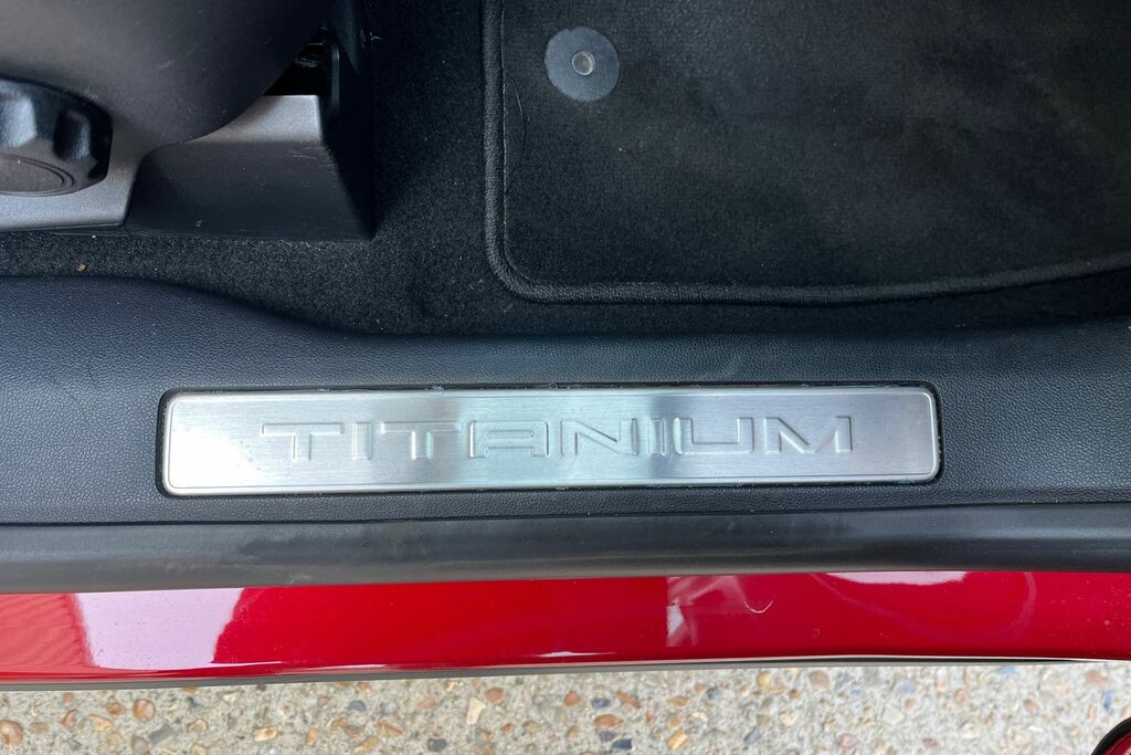 Ford Kuga 1.5 Ecoboost 150 St-line Red #28