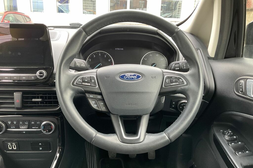 Ford Ecosport White #12