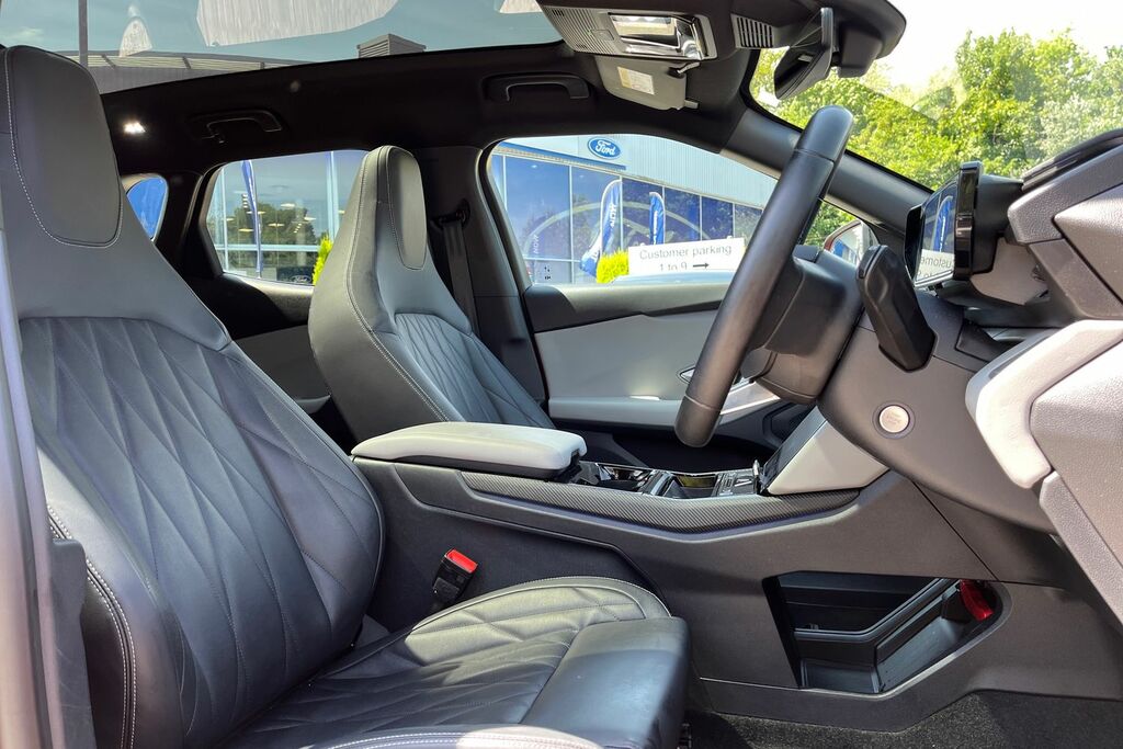 Ford Capri Extended Range 79Kwh Premium Suv Yellow #17