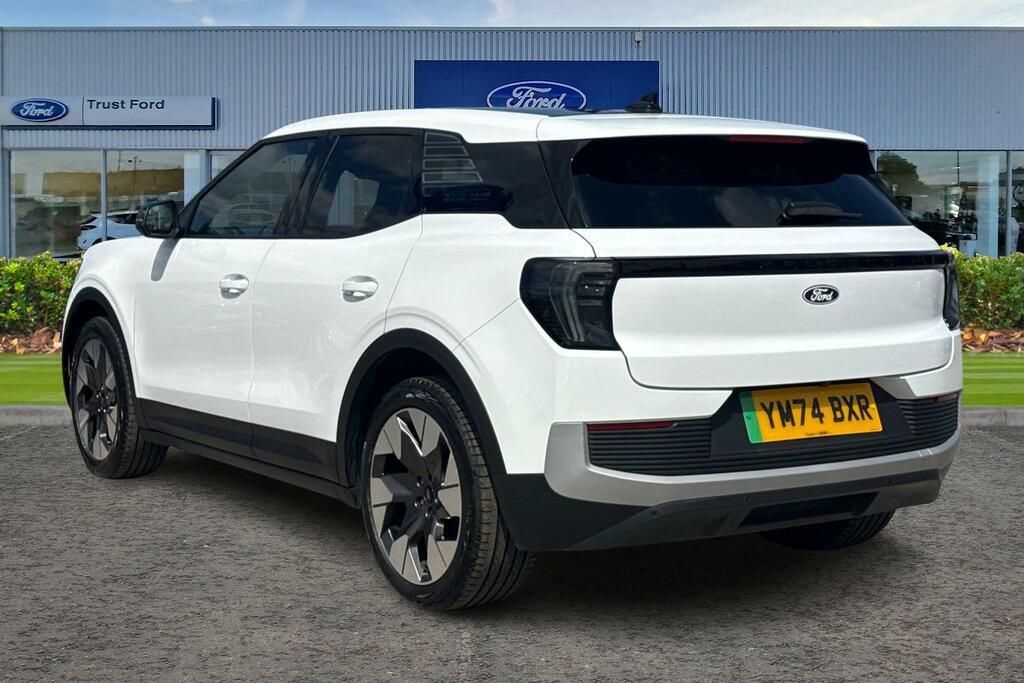 Ford Explorer 210Kw Premium 77Kwh White #2