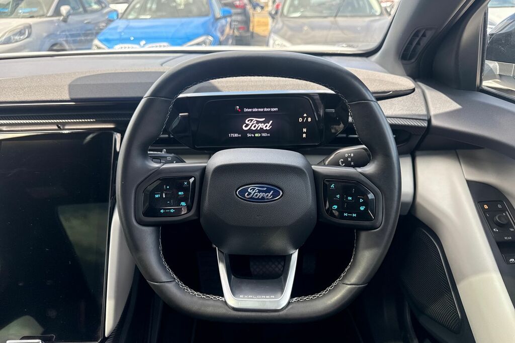Ford Explorer 210Kw Premium 77Kwh Driver Assist Pack Black #12