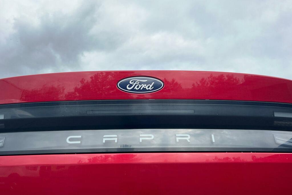 Ford Capri Extended Range 79Kwh Premium Suv White #25