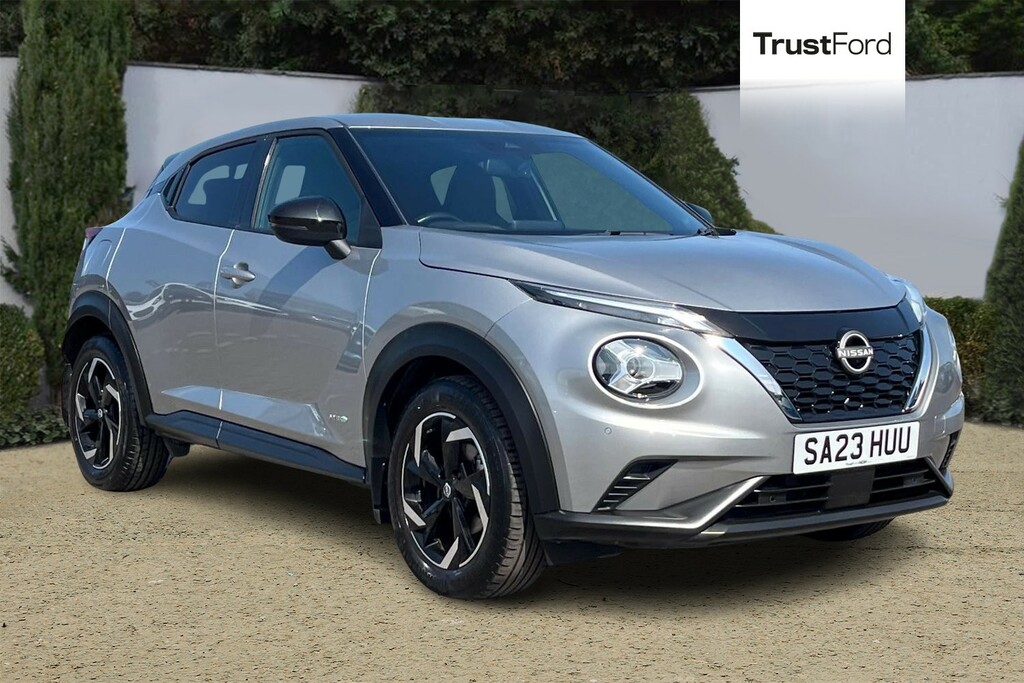 Nissan Juke 1.6 N-connecta Suv Hybrid Euro 6 Silver