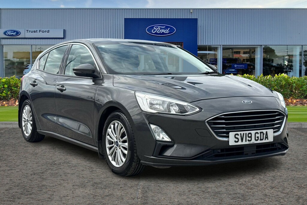 Ford Focus Titanium Grey