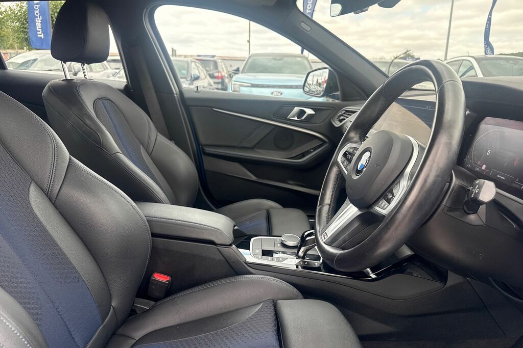 BMW 1 Series M135i Xdrive Step Pro Pack Black #17