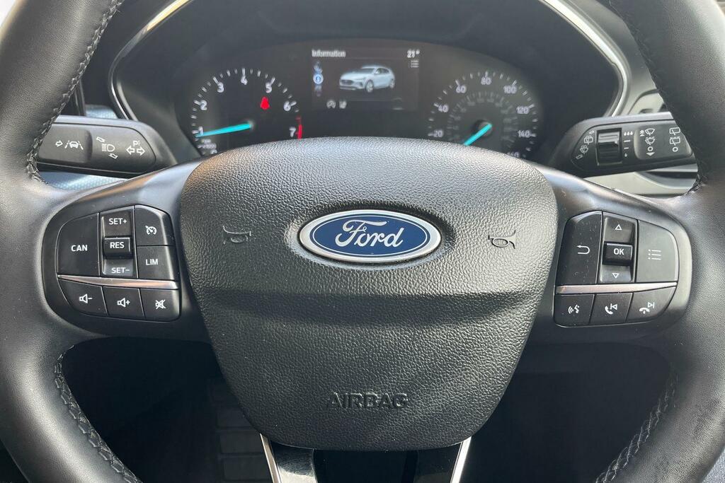 Ford Focus 1.0T Ecoboost Active X Hatchback White #12