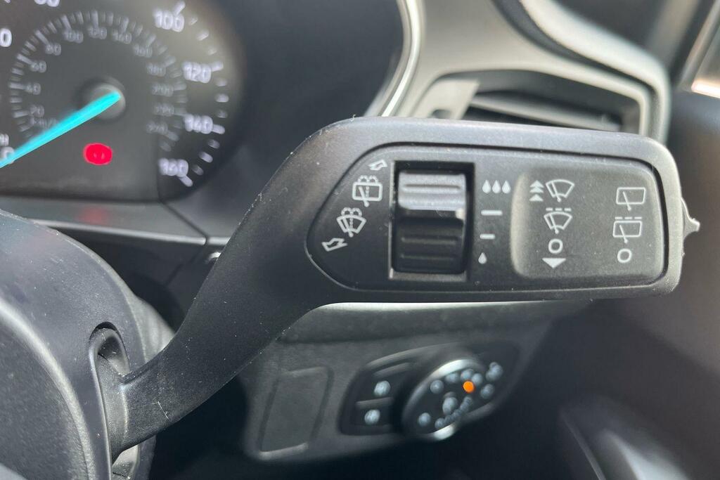 Ford Focus 1.0T Ecoboost Active X Hatchback White #15