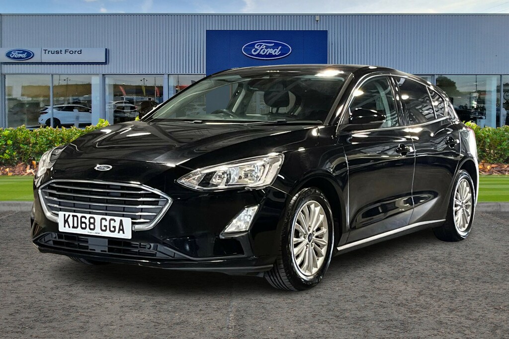 Ford Focus Titanium Black #5