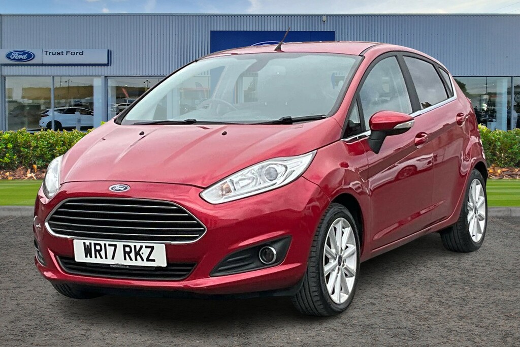 Ford Fiesta Titanium Red #5
