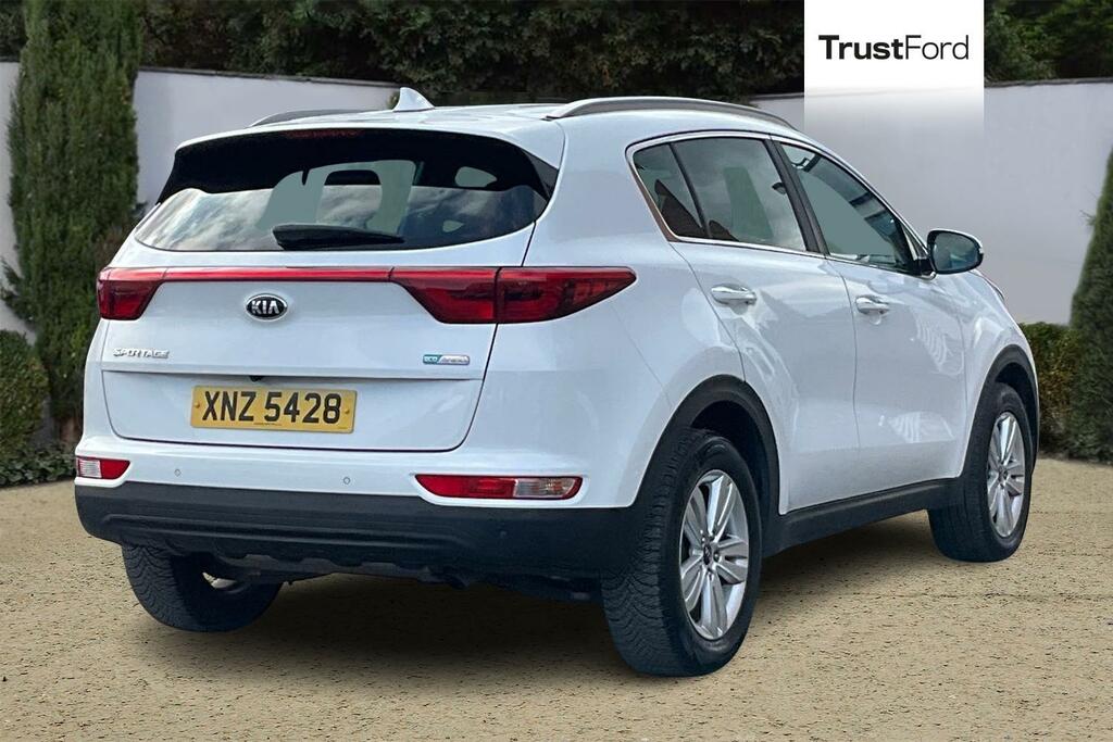 Kia Sportage 1.7 Crdi Isg 2 White #4