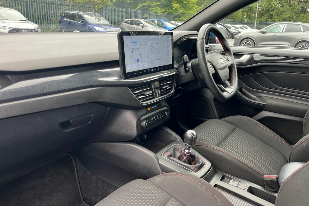 Ford Focus 1.0 Ecoboost Hybrid Mhev Active X Red #18