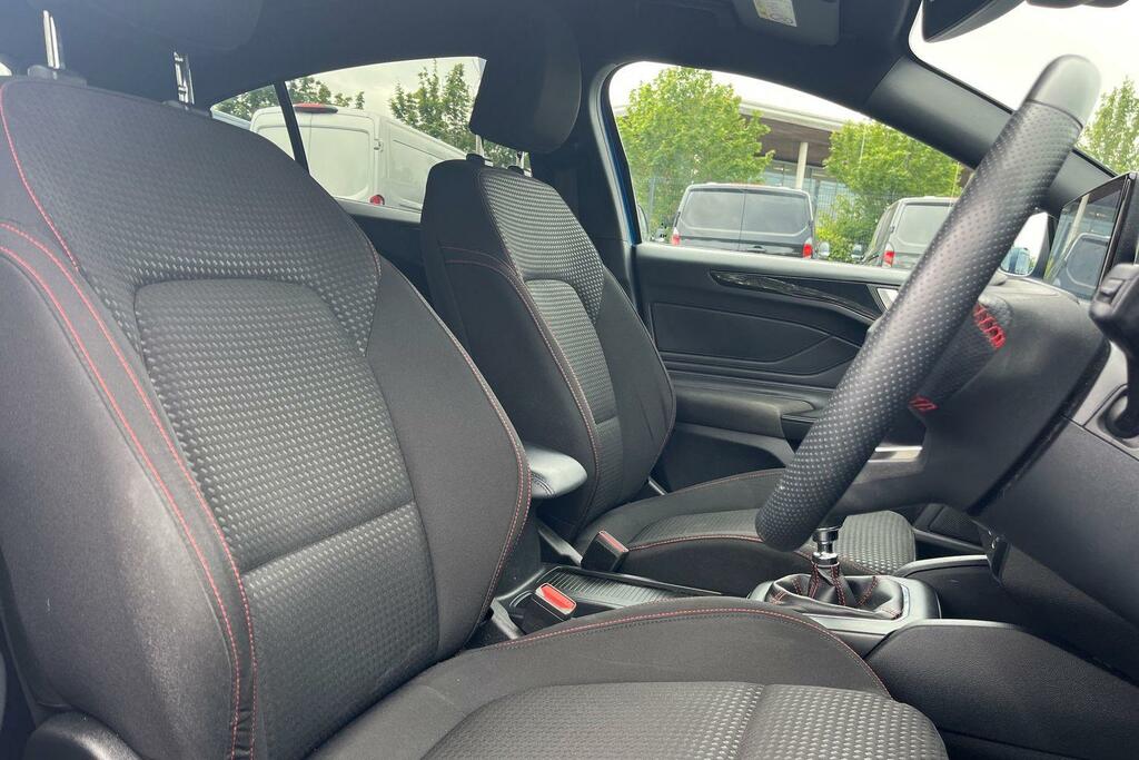 Ford Focus 1.0 Ecoboost Hybrid Mhev Active X Red #17