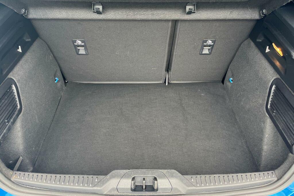 Ford Focus 1.0 Ecoboost Hybrid Mhev Active X Red #21