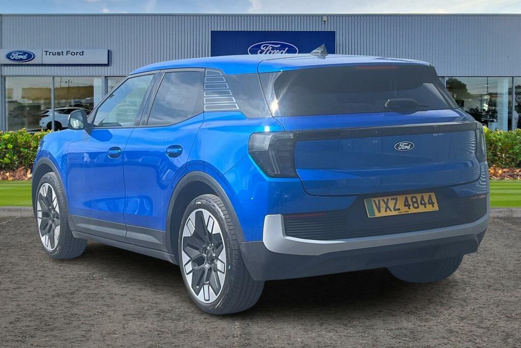 Ford Explorer Extended Range 77Kwh Premium Suv - Heated Seat Blue #2