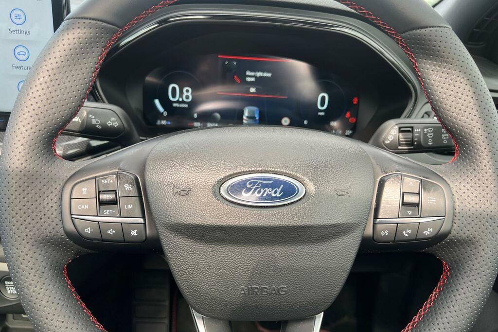 Ford Focus 1.0 Ecoboost St-line X 155Ps Estate White #12