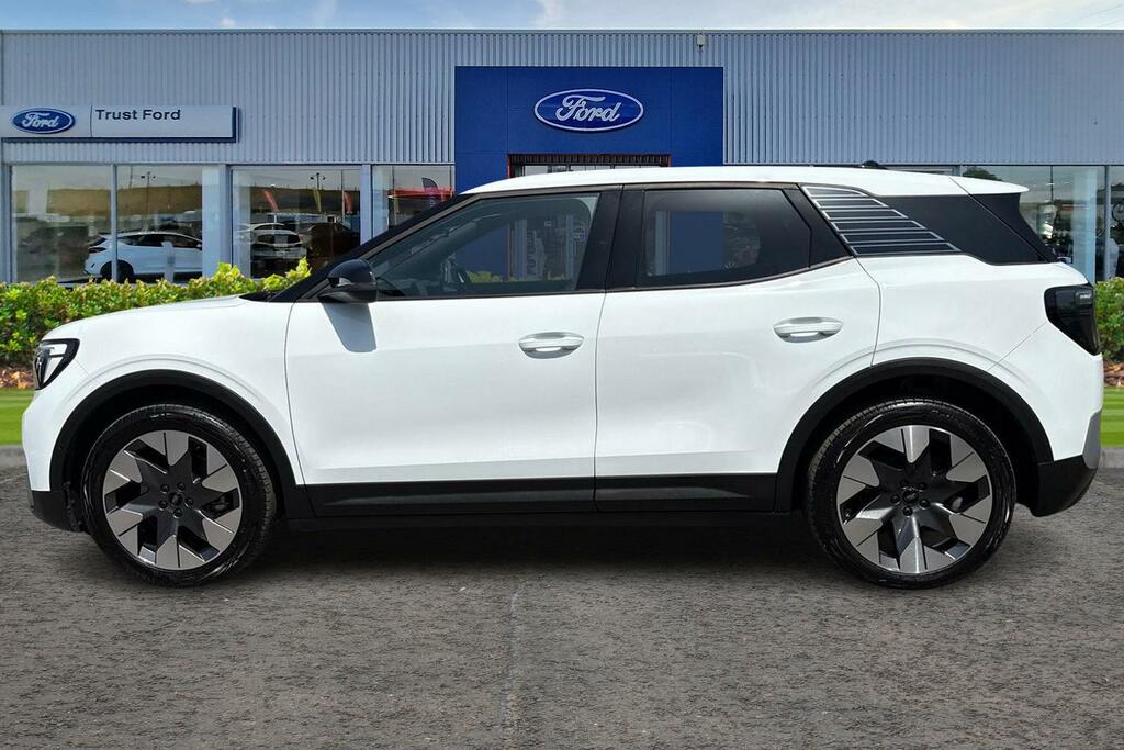 Ford Explorer Standard Range 52Kwh Premium Suv White #5
